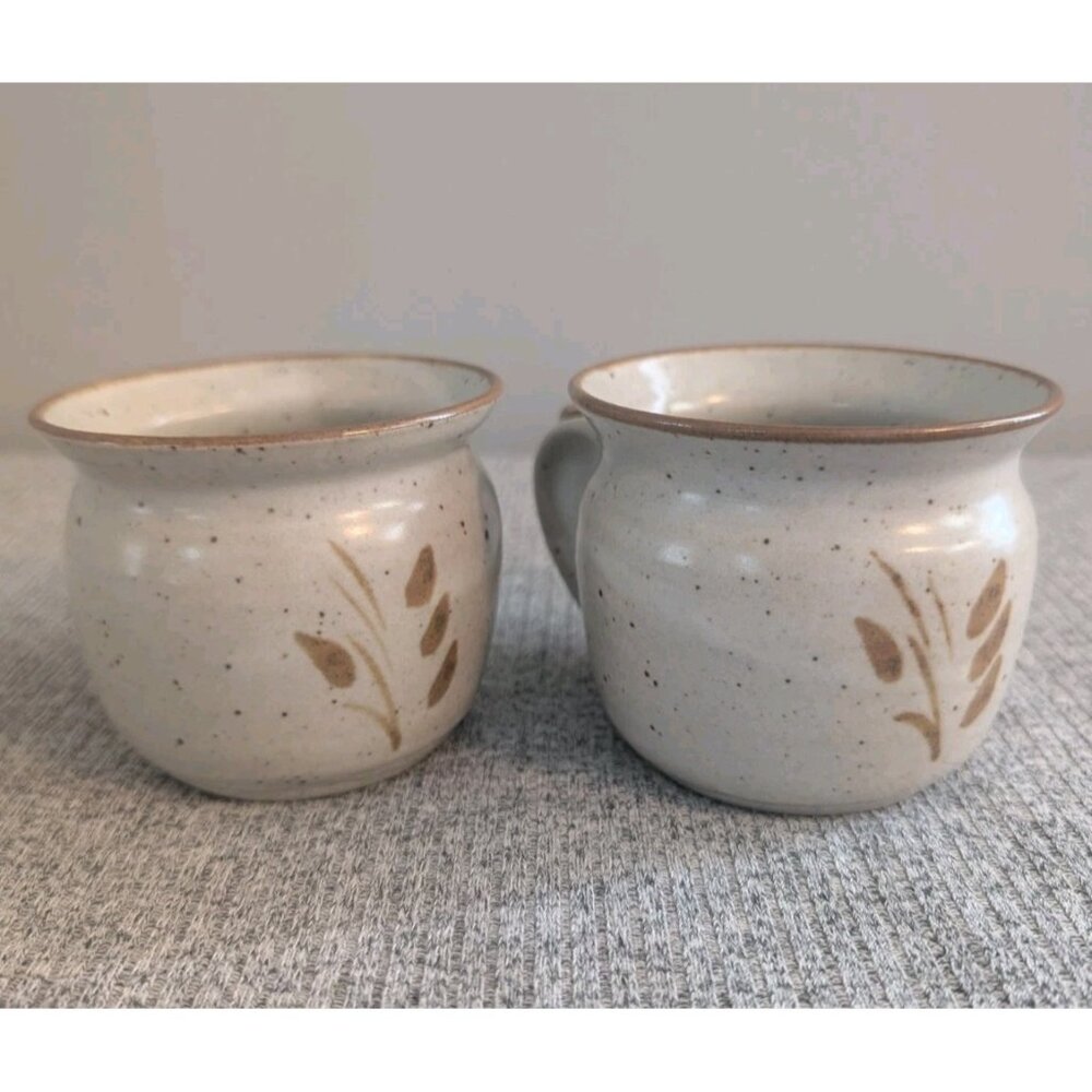 Pair of Wheat Themed Stoneware 200ml Capacity Cups/Mini Mugs, Signed "BFW", EUC